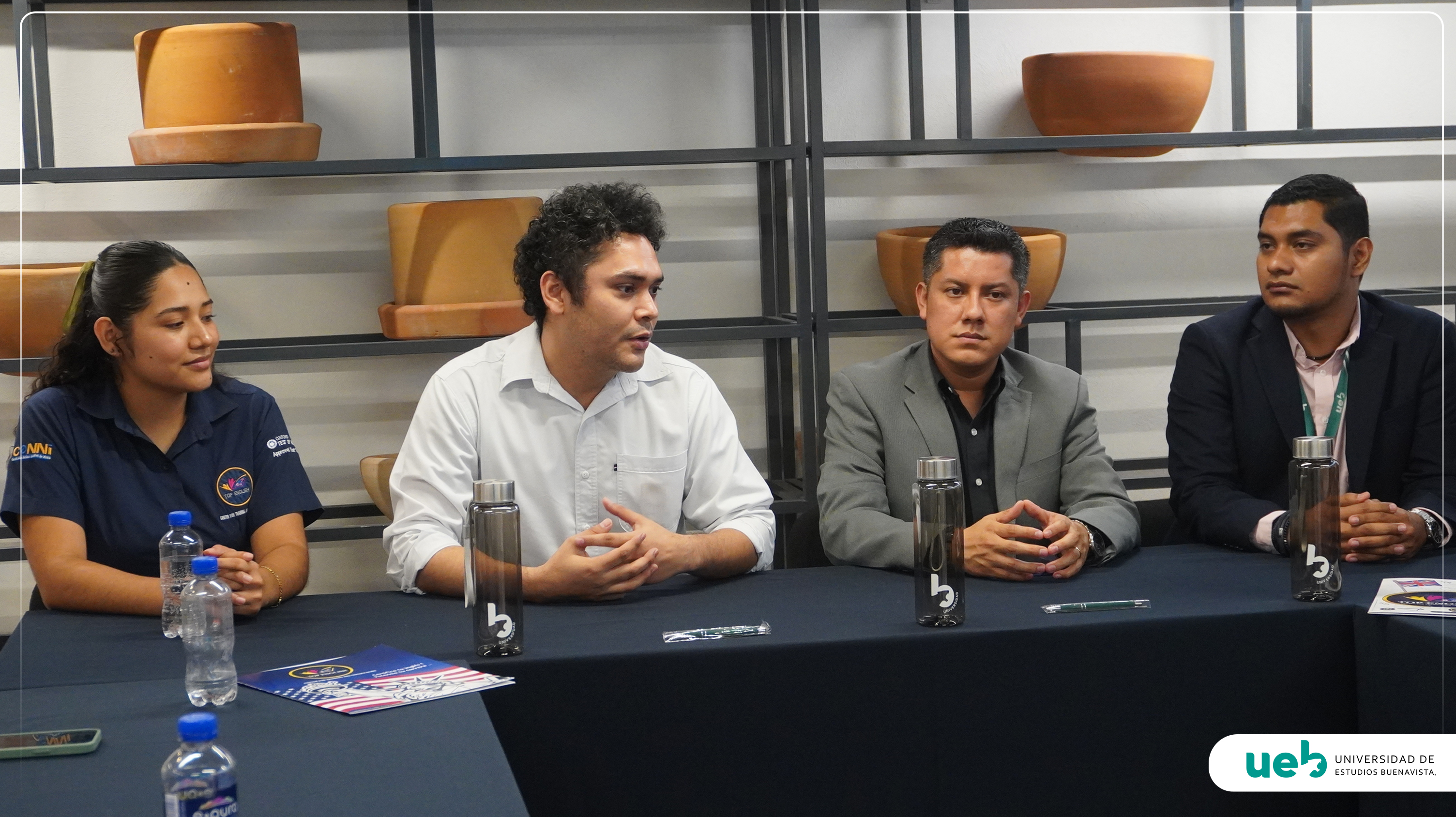Convenio - Top English